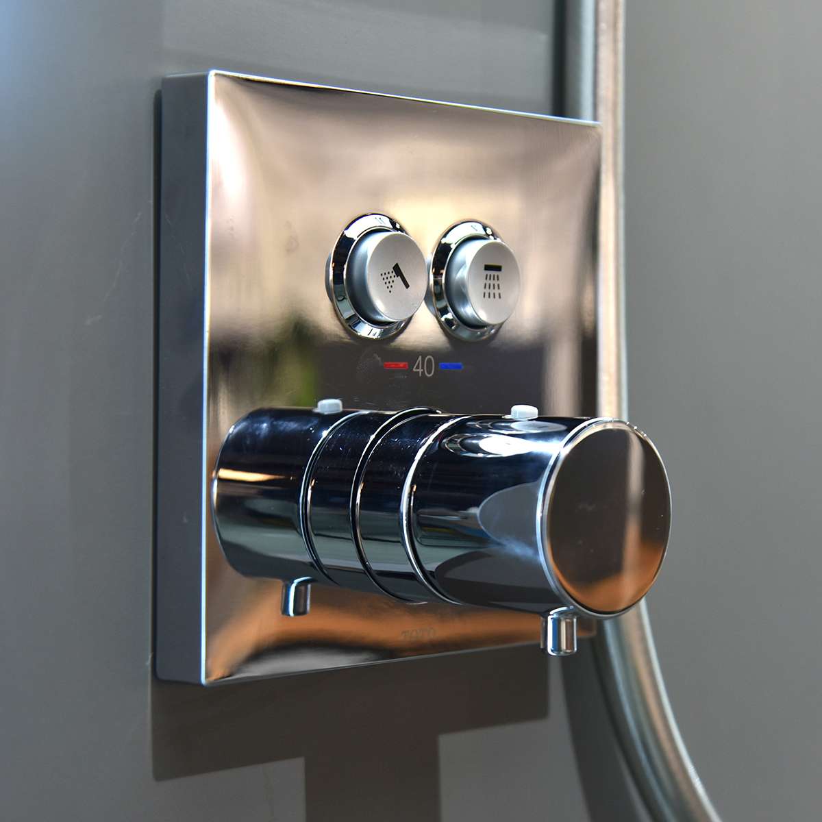 Van điều chỉnh nhiệt độ kèm van chuyển hướng (2 đn) TOTO TBV02406B kèm phụ kiện âm tường TBN01001B - 11