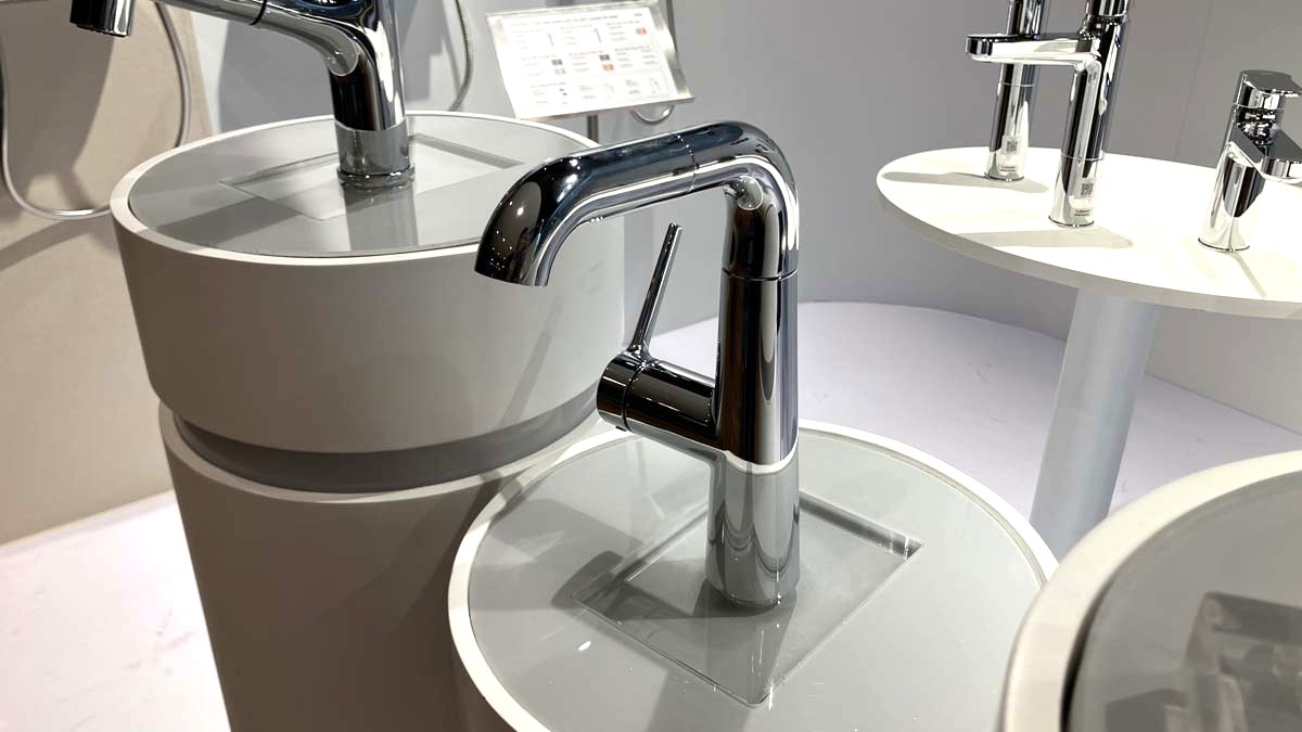 Vòi lavabo nóng lạnh TOTO TLS073J0V dây rút - 2