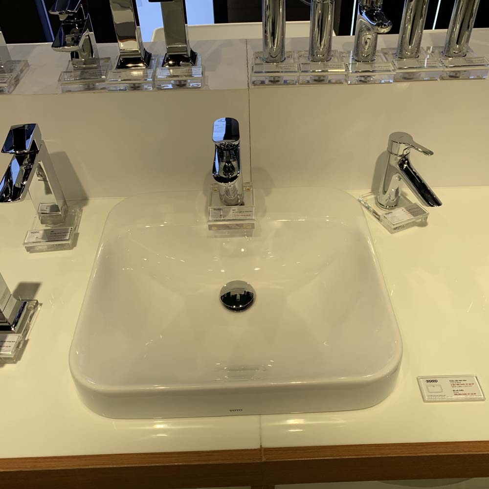 Chậu rửa lavabo đặt bàn TOTO LT5615C - 3