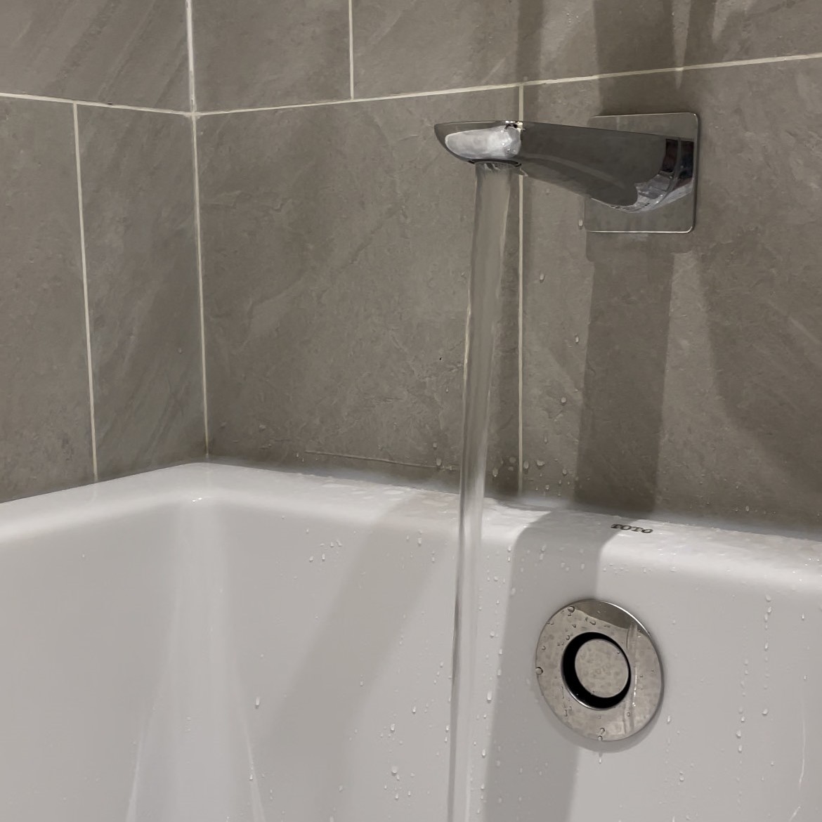 Vòi xả bồn âm tường GR TOTO TBG02001B - 12