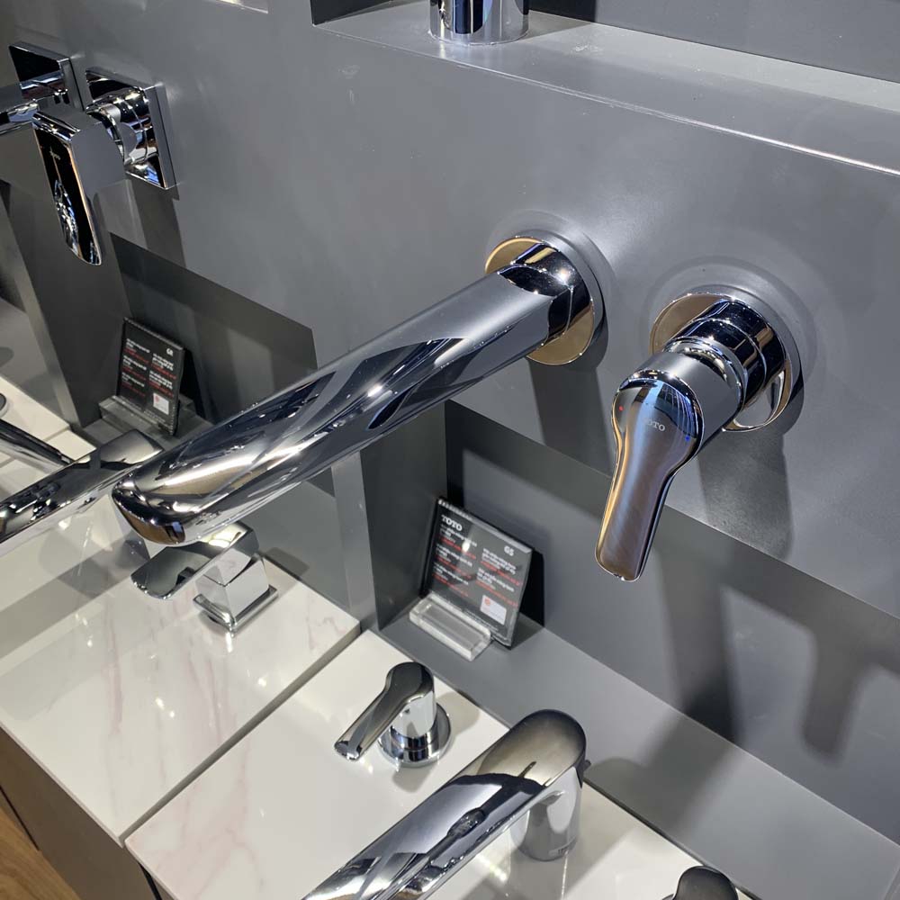 Vòi lavabo nóng lạnh gắn tường GS TOTO TLG03308BB (TLG03308B) - 10