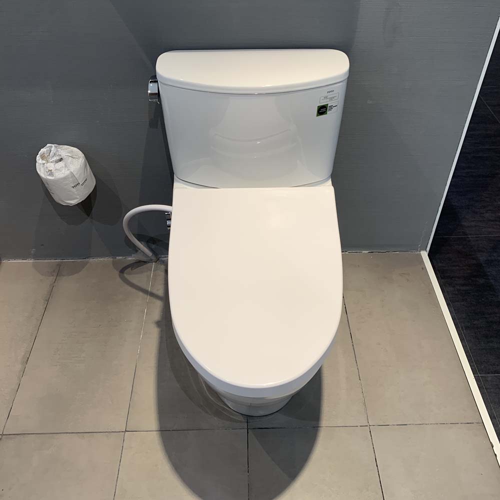 Bồn cầu TOTO CS767RE4 2 khối nắp rửa cơ TCW1211A - 7