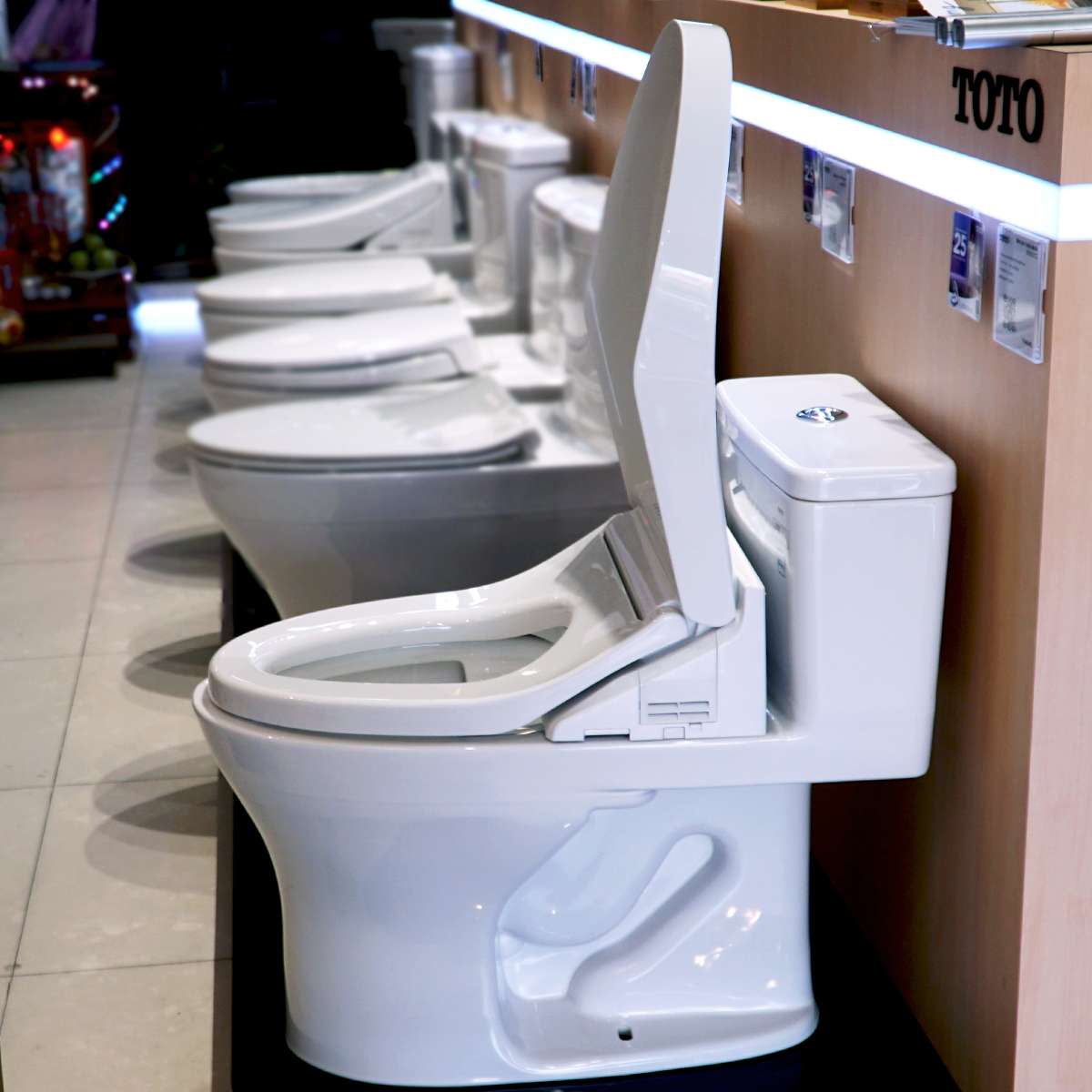 Bồn cầu TOTO MS855DW14 1 khối nắp điện tử Washlet C5 TCF24410AAA - 7