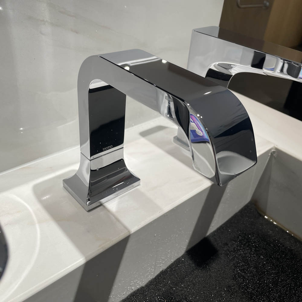 Vòi lavabo cảm ứng TOTO TLE21006A - 13