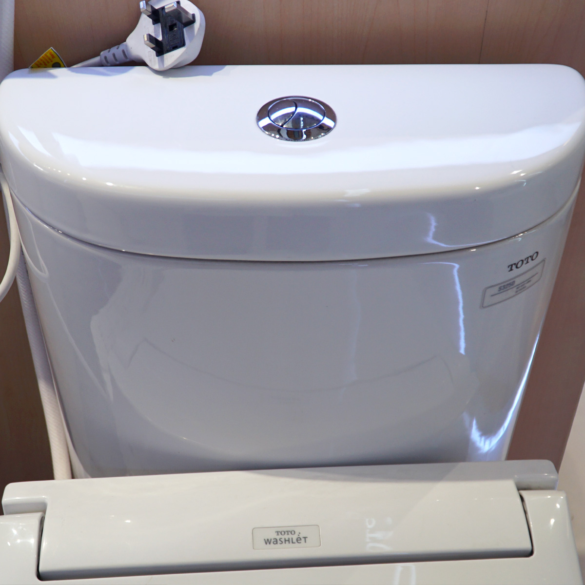 Bồn cầu TOTO CS325DRW16 2 khối nắp điện tử Washlet C2 TCF23410AAA - 11