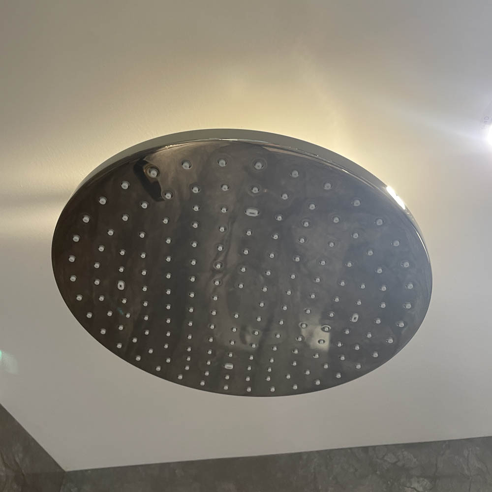 Bát sen tắm gắn trần TOTO TBW07003A1 (tròn, 300 mm) - 4