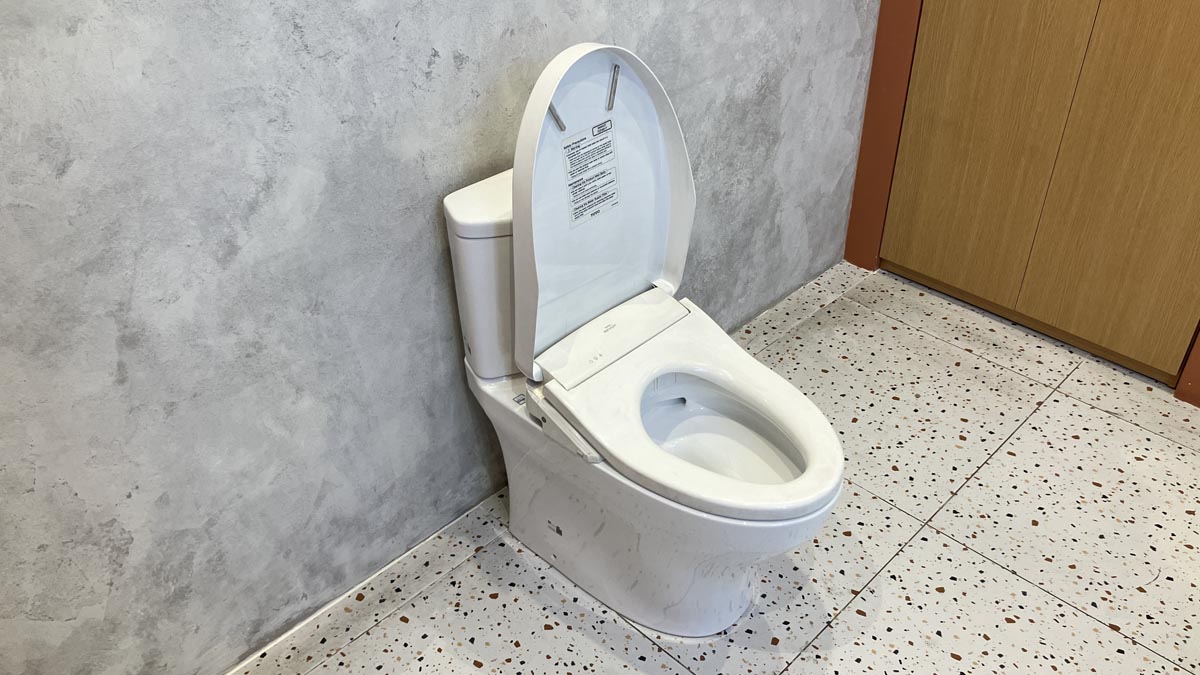 Bồn cầu TOTO CS838CDW12 2 khối nắp điện tử Washlet S7 TCF4911EZ giấu dây - 6