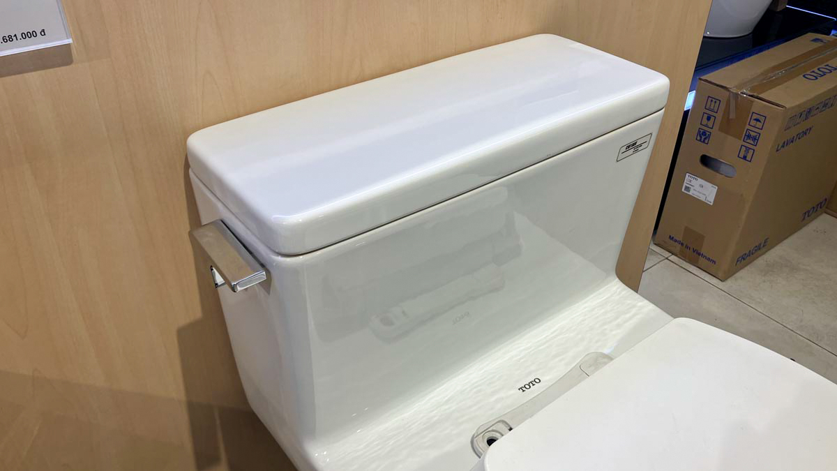Bồn cầu 1 khối TOTO MS188VKT2 T53P100VR nắp đóng êm TC393VS - 8