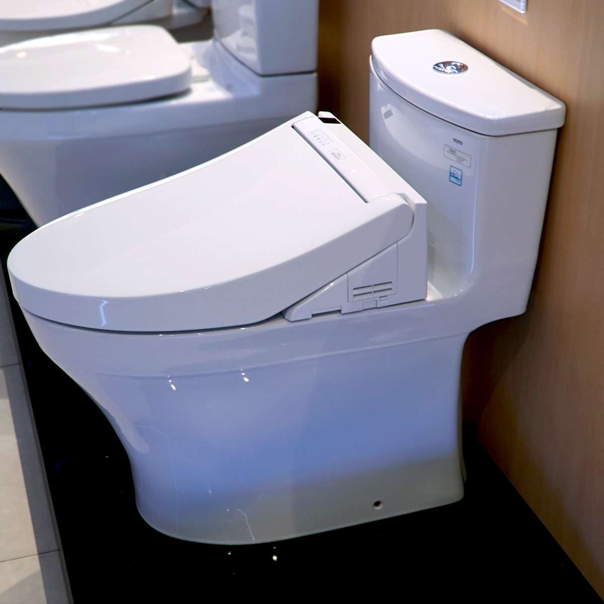 Bồn cầu TOTO MS885DW14 1 khối nắp điện tử Washlet C5 TCF24410AAA - 4