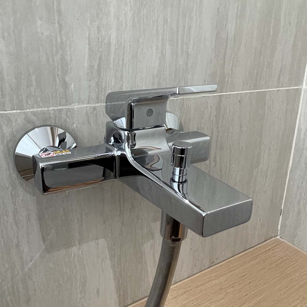 Củ sen tắm nóng lạnh GB Series TOTO TBG10302VA (TBG10302V) - 2