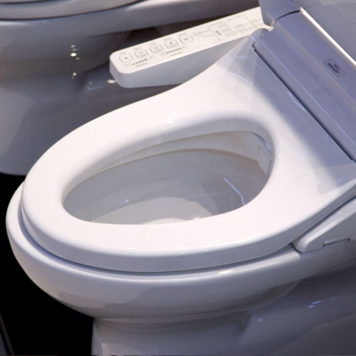 Bồn cầu TOTO CS300DRW16 2 khối nắp điện tử Washlet C2 TCF23410AAA - 9