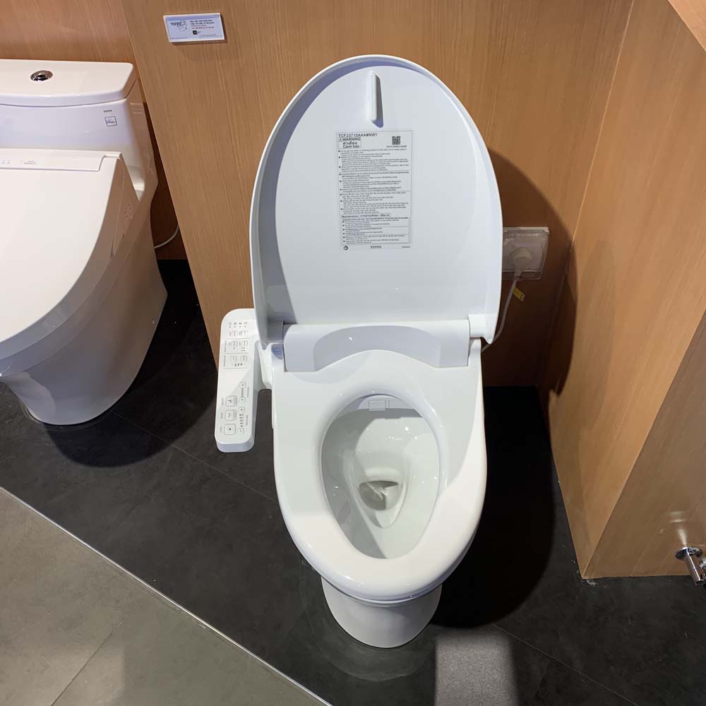 Bồn cầu TOTO MS855DW18 1 khối nắp điện tử TCF23710AAA Washlet C2 cơ bản - 6