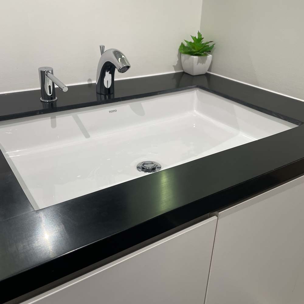 Chậu rửa mặt lavabo âm bàn TOTO LT1515#XW - 8