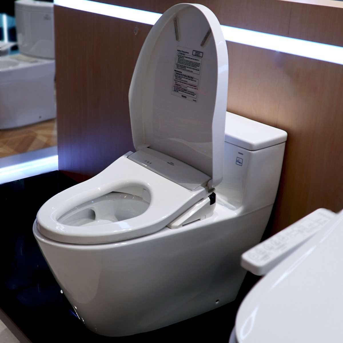 Bồn cầu TOTO MS625DW11 1 khối nắp điện tử Washlet S7 TCF4911Z - 7
