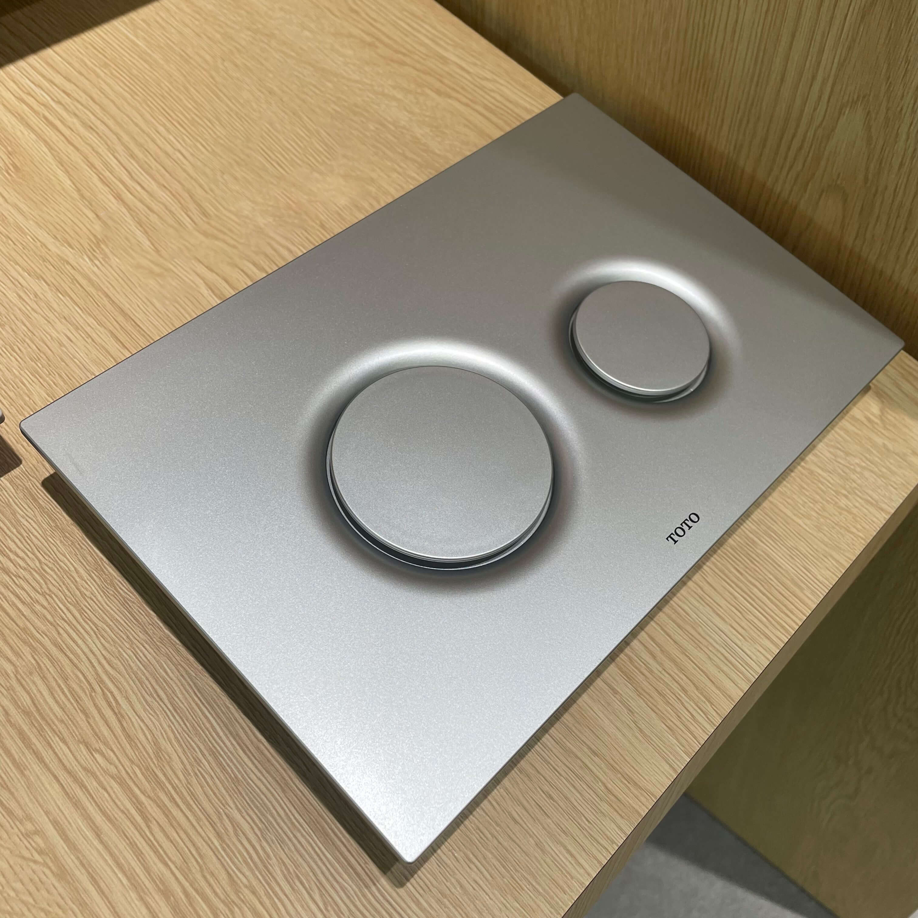 Nắp đậy nút xả TOTO MB174P - 9