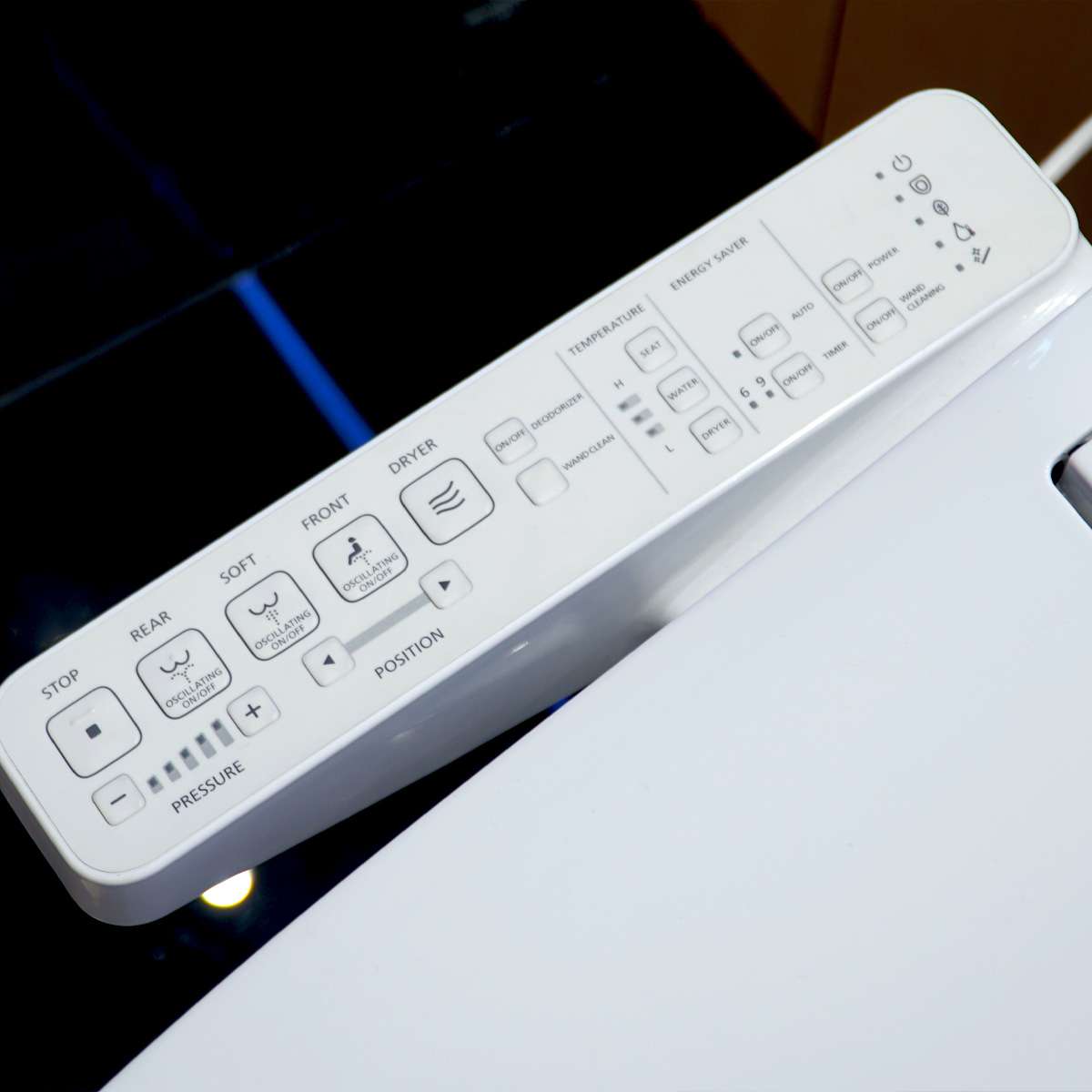 Bồn cầu TOTO MS887RW16 1 khối nắp điện tử Washlet C2 TCF23410AAA - 7