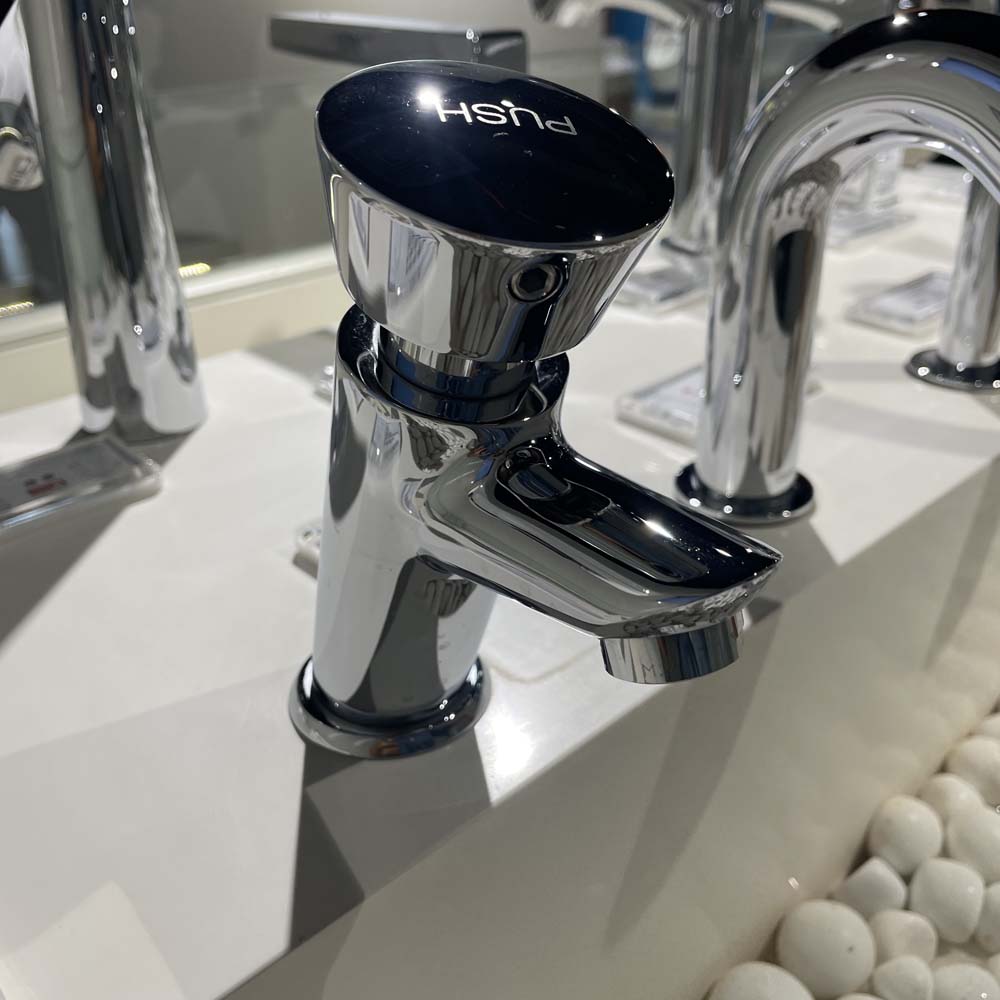 Vòi lavabo lạnh bán tự động TOTO DL102 - 4