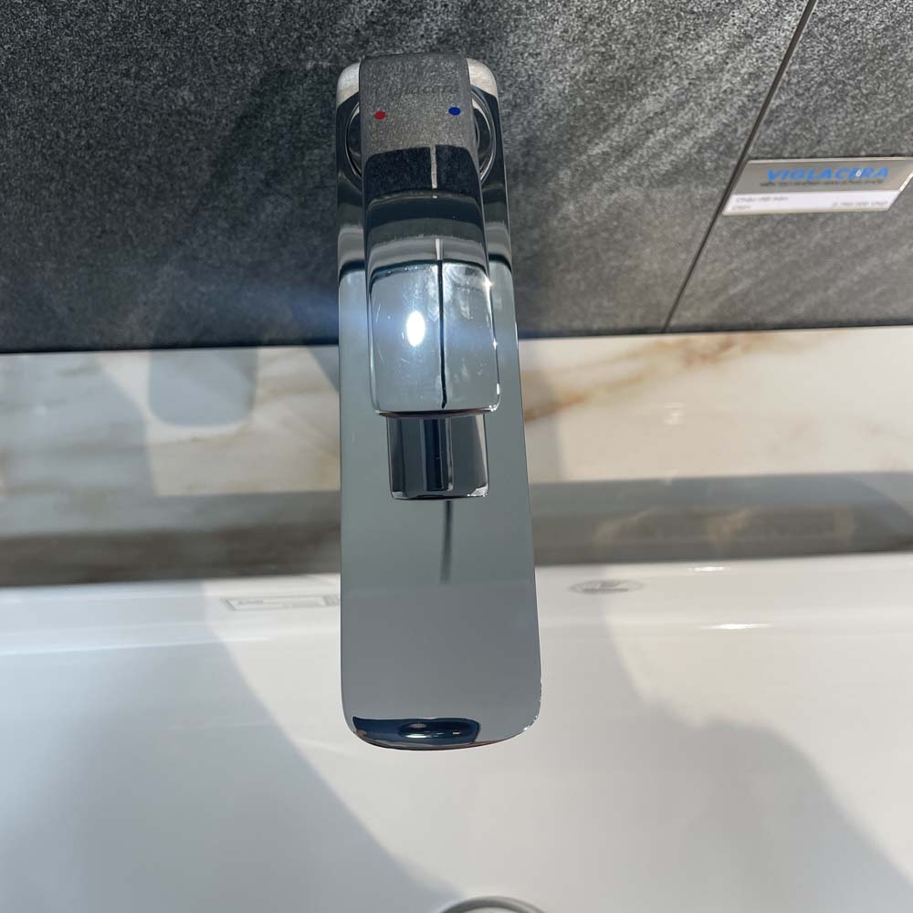 Vòi chậu lavabo nóng lạnh Viglacera VG142.1 - 5
