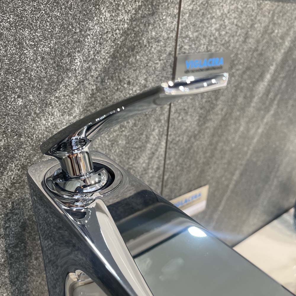 Vòi chậu lavabo nóng lạnh Viglacera VG142.1 - 7