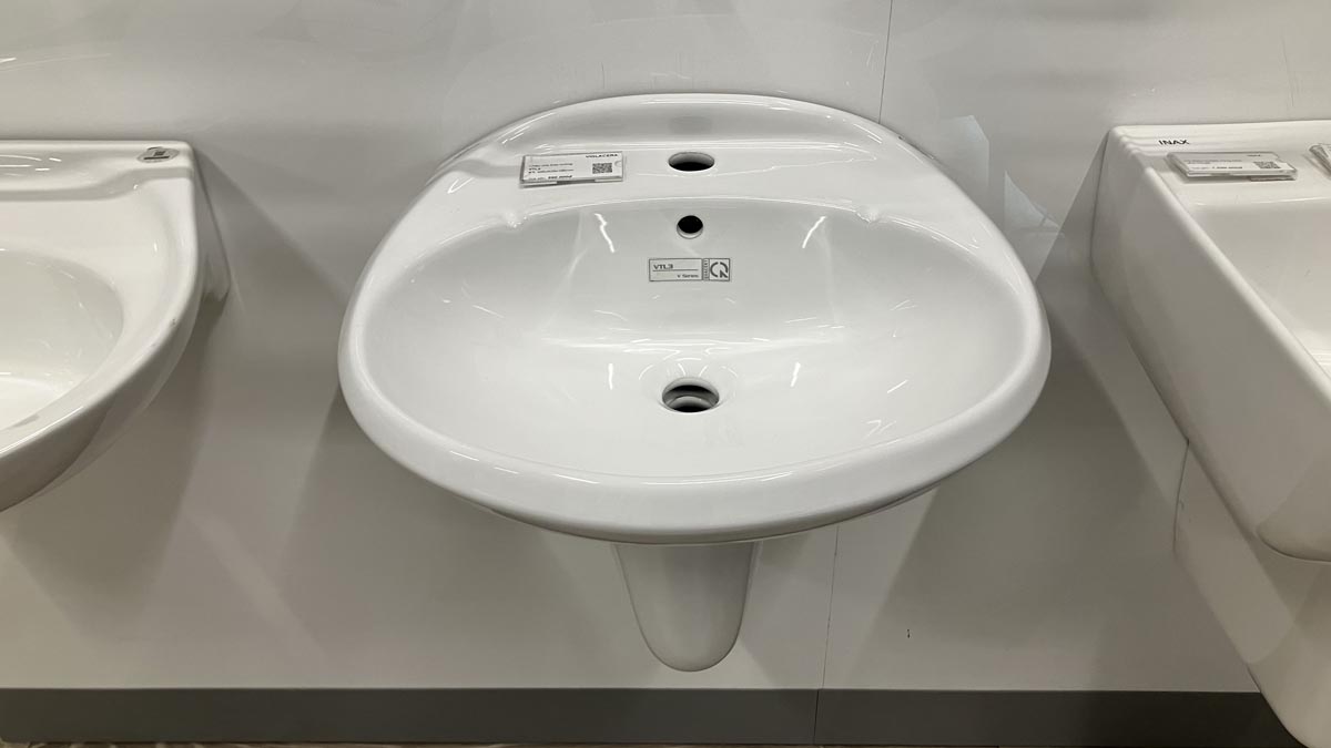Chậu lavabo treo tường chân lửng Viglacera VTL3+VI5 - 4