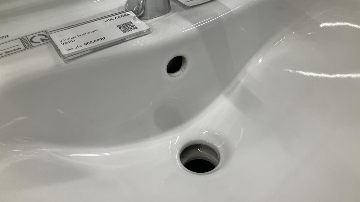 Chậu rửa lavabo treo tường Viglacera V39 - 7