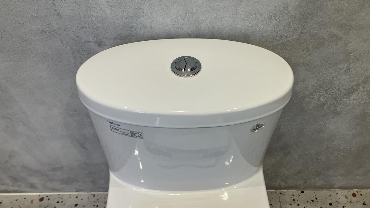 Bồn cầu 1 khối Viglacera V37S nắp êm tráp nhựa con thỏ rời (+ vòi xịt VG826) - 6