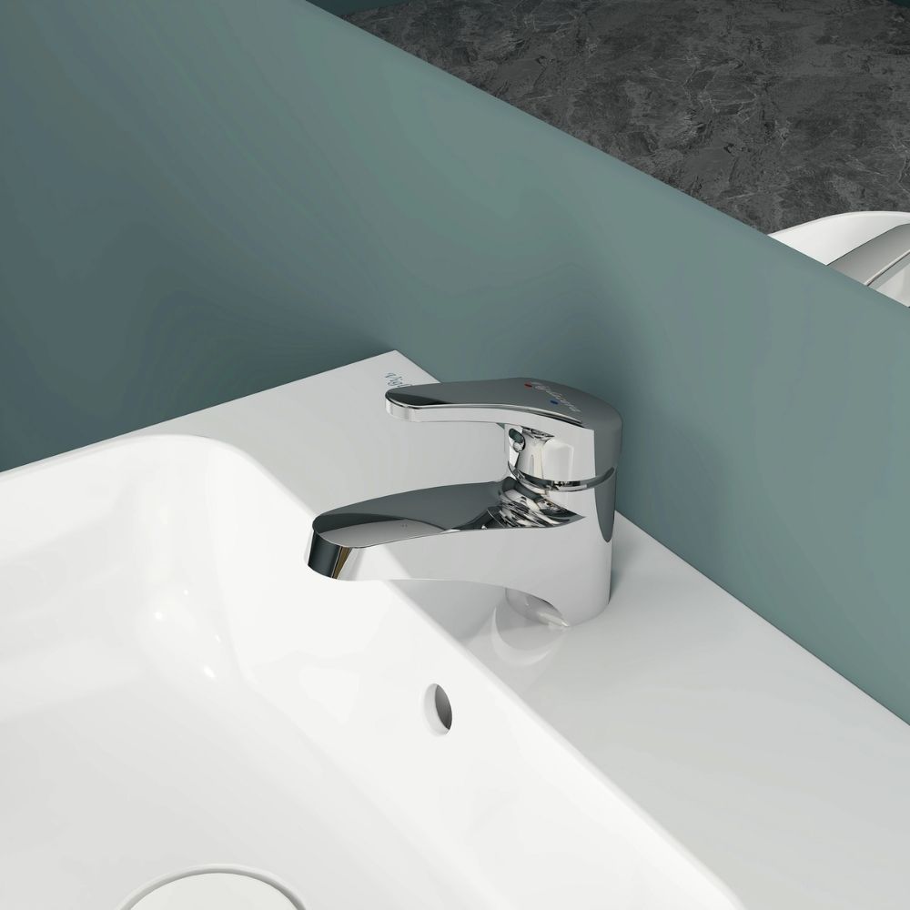 Vòi chậu lavabo nóng lạnh Viglacera VG102 - 4