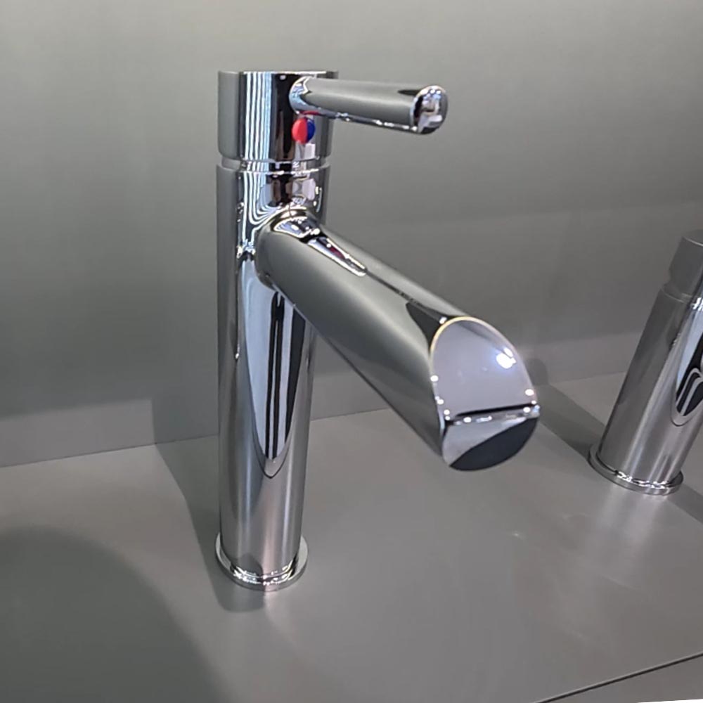 Vòi chậu lavabo nóng lạnh Viglacera VG141.1 - 6