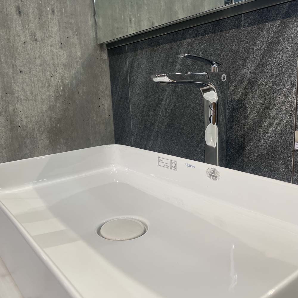 Vòi chậu lavabo nóng lạnh Viglacera VG142.1 - 10