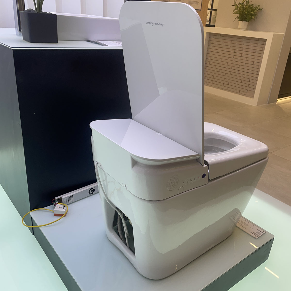 Bồn cầu điện tử thông minh American Standard KP-8312 (KP8312) dòng PLAT KP-8312 - 4