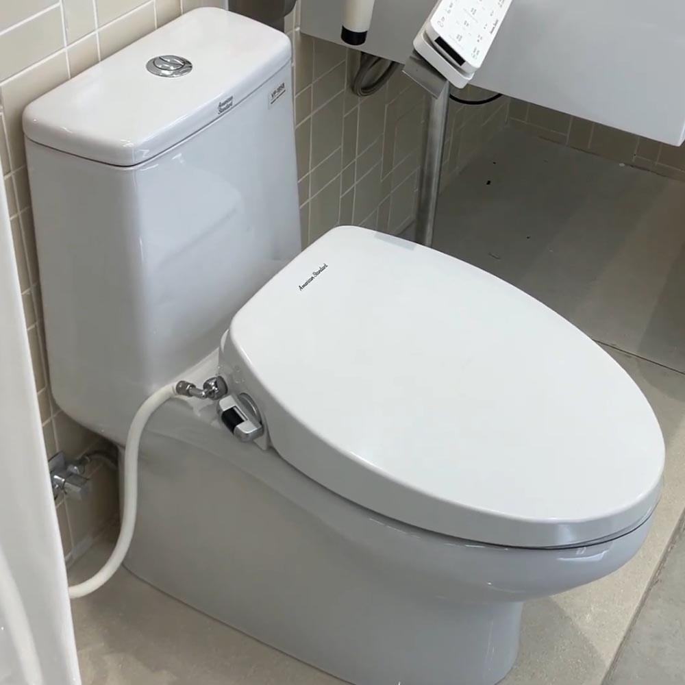 Bồn cầu 1 khối American Standard VF-1858S (VF1858S) nắp rửa cơ Slim VF-1858S - 3