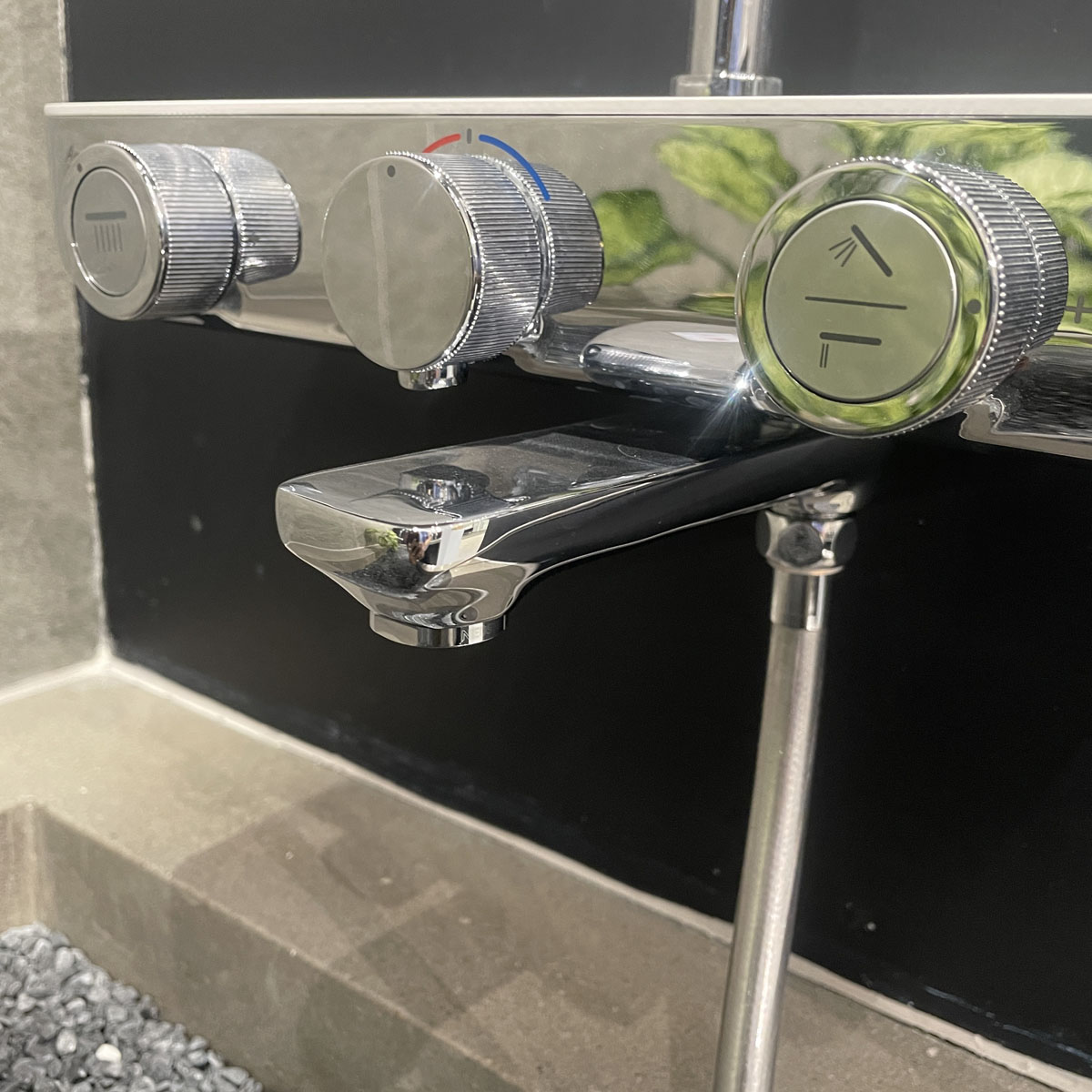 Sen tắm cây đứng cảm biến nhiệt American Standard EasySET WF-4956 (WF4956) WF-4956 - 6