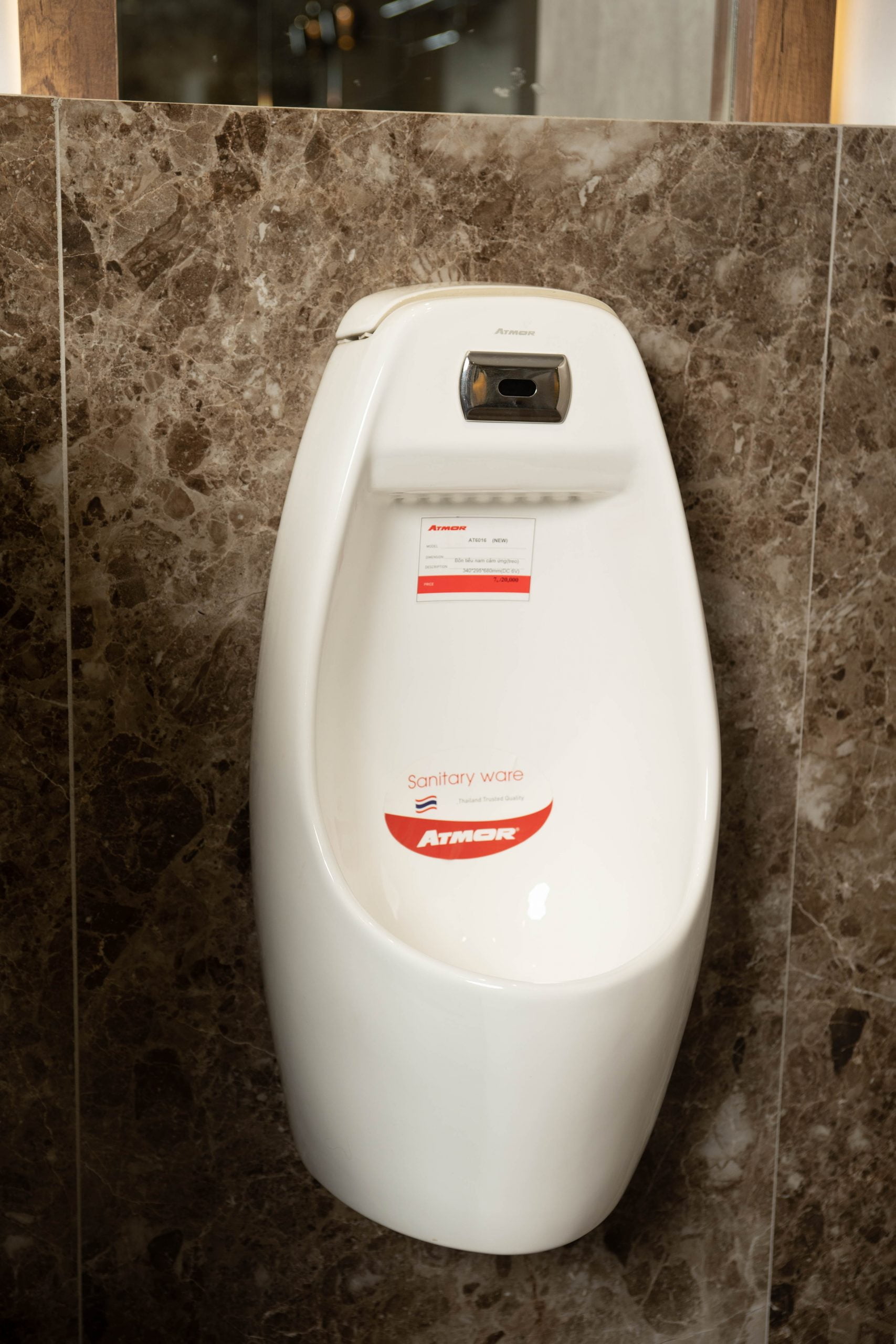 Bồn tiểu nam cảm ứng treo tường ATMOR AT6016 AT6016 - 2