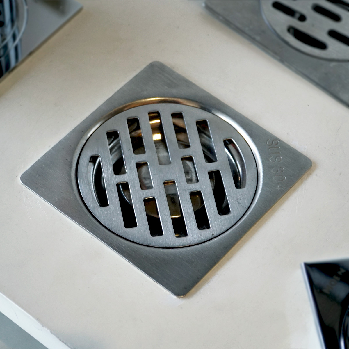 Phễu thoát sàn 11x11cm Ø90 ATMOR 8049 8049 - 3