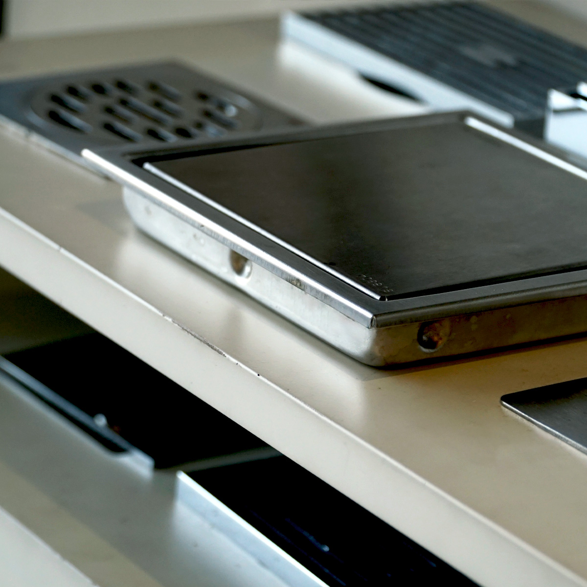 Phễu thoát sàn 15x15cm Ø90 ATMOR AH087 AH087 - 5