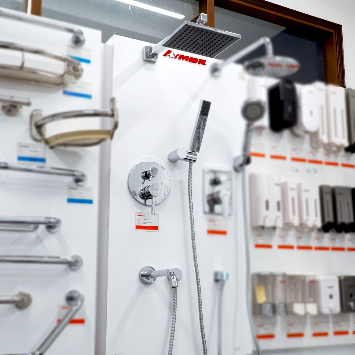 Bộ sen tắm âm tường ATMOR AT40717 nóng lạnh AT40717 - 2