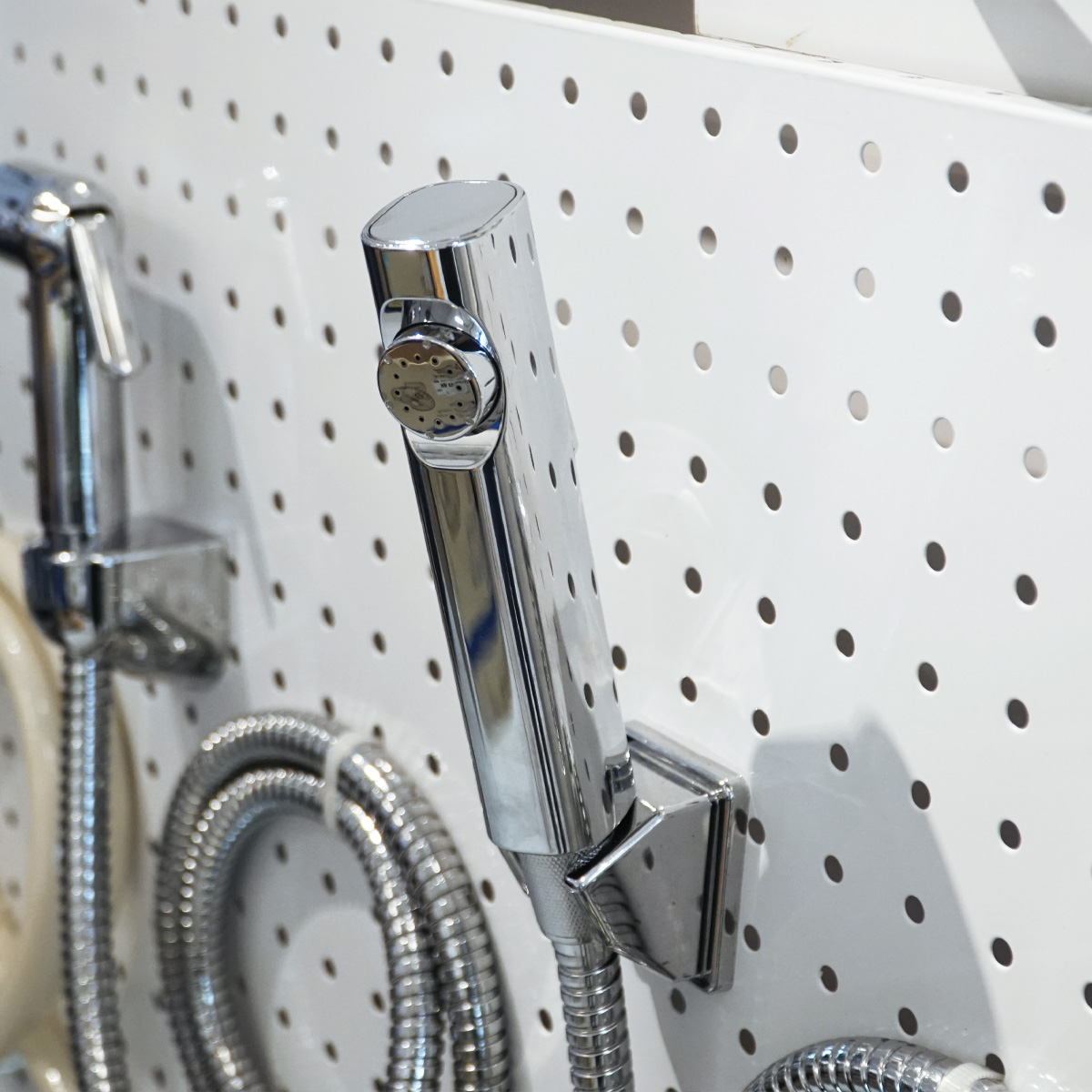 Vòi xịt vệ sinh ATMOR AT10023 - 4