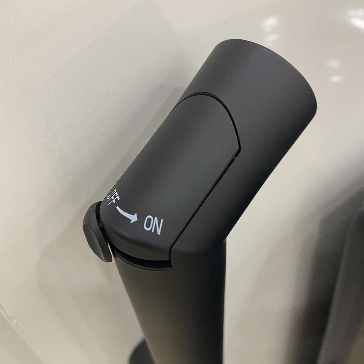 Vòi xịt vệ sinh ATMOR AT14501-MB (AT14501MB) - 5