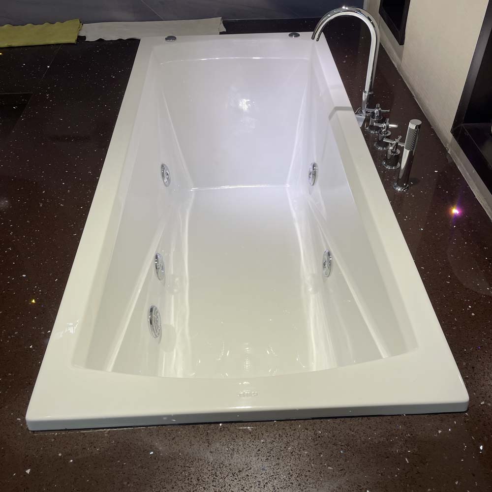 Bồn tắm xây 1m7 massage Caesar MT0670 - 4