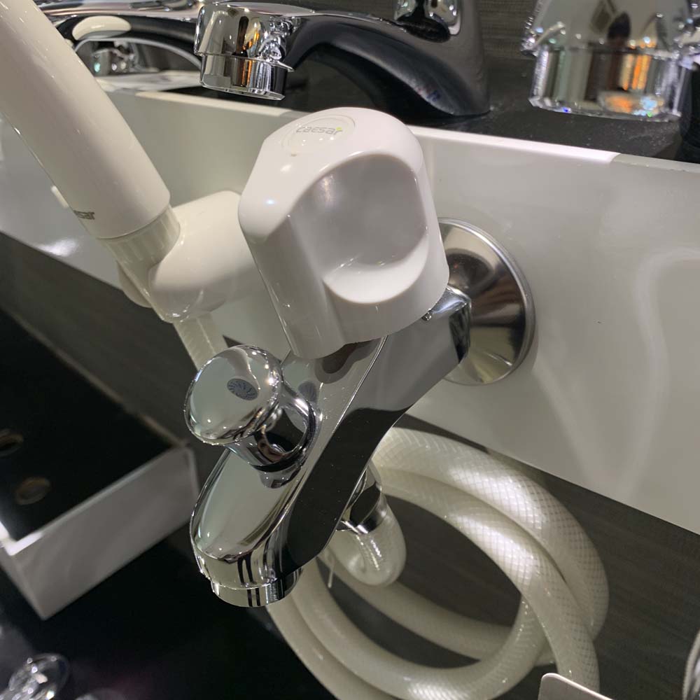 Vòi sen tắm lạnh Caesar S108C S108C - 6