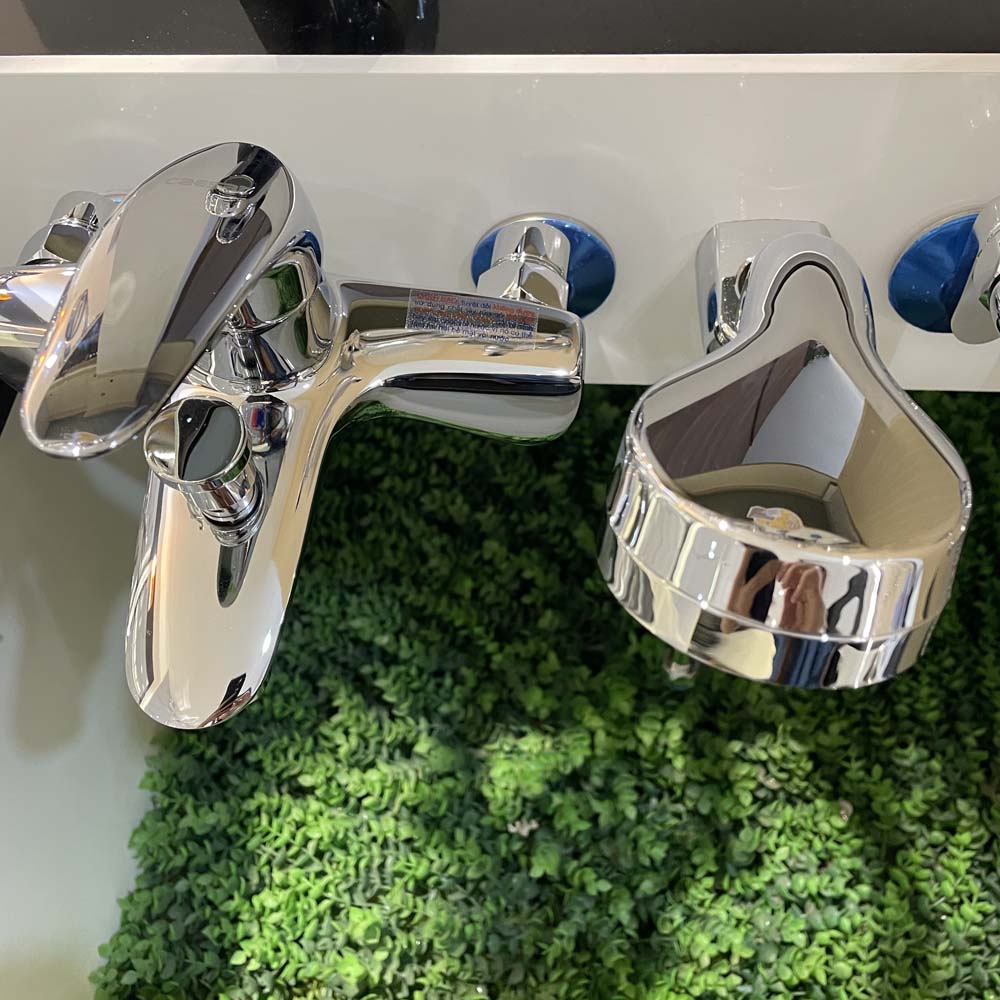 Bộ vòi sen tắm nóng lạnh Caesar S173C S173C - 2