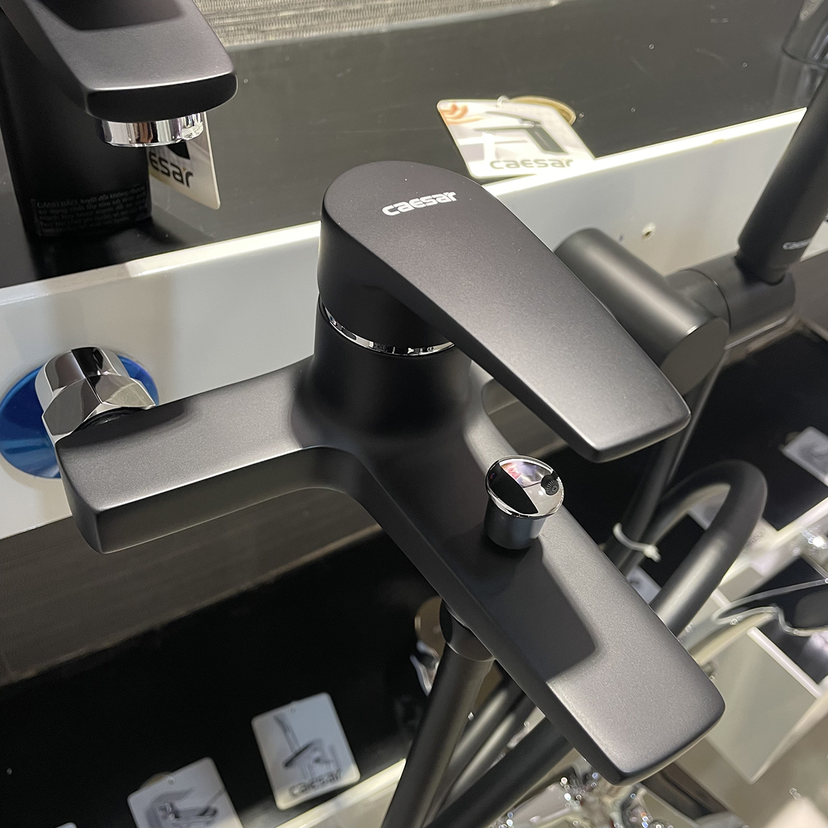 Bộ vòi sen tắm nóng lạnh Caesar S393C / CB / CW / CR / CG S393C - 6