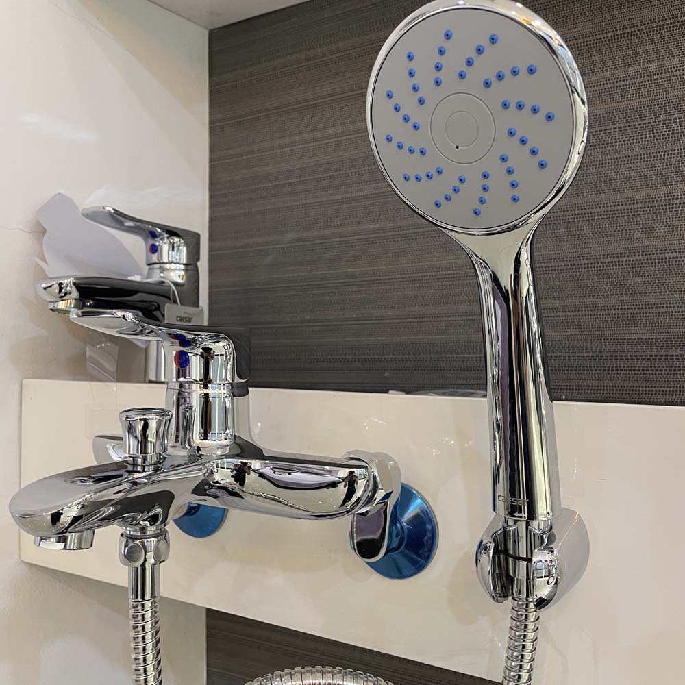 Bộ vòi sen tắm nóng lạnh Caesar S493C S493C - 3