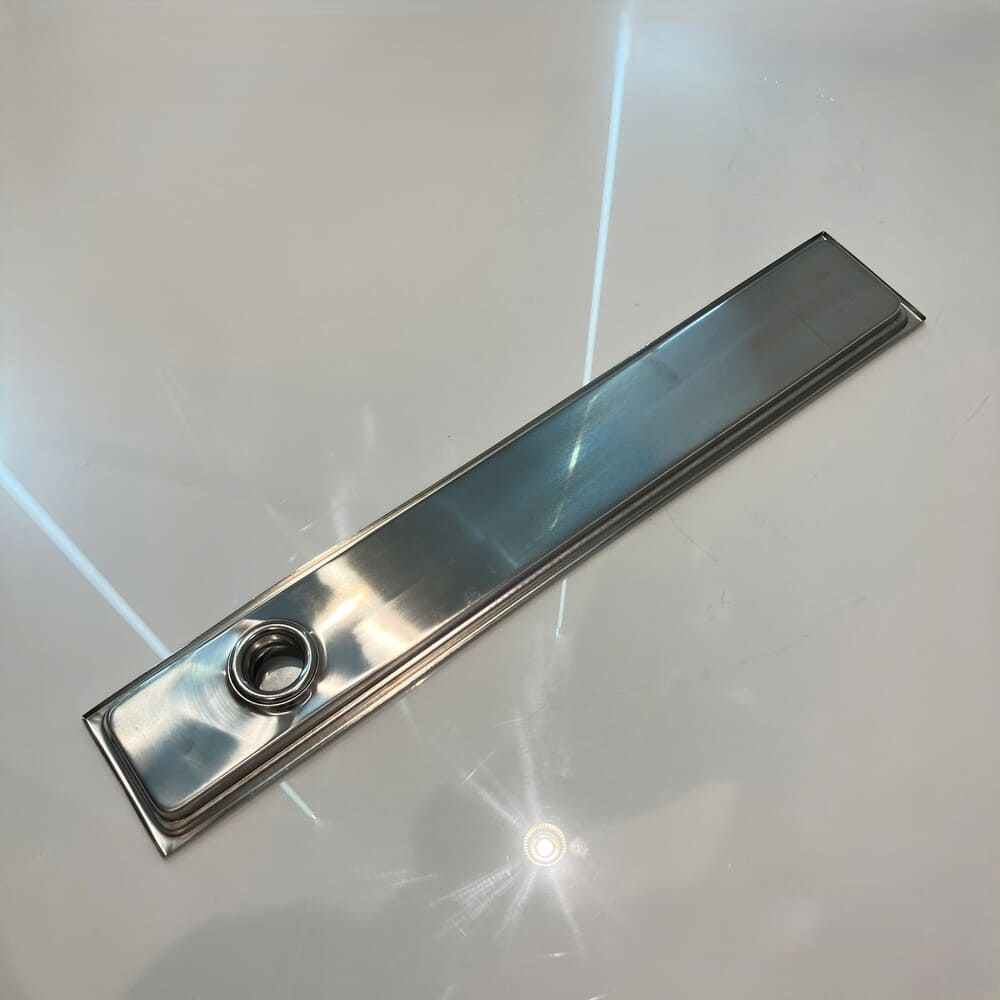 Phễu thoát sàn dài 10x60cm ø60 Caesar ST1060B ST1060B - 5