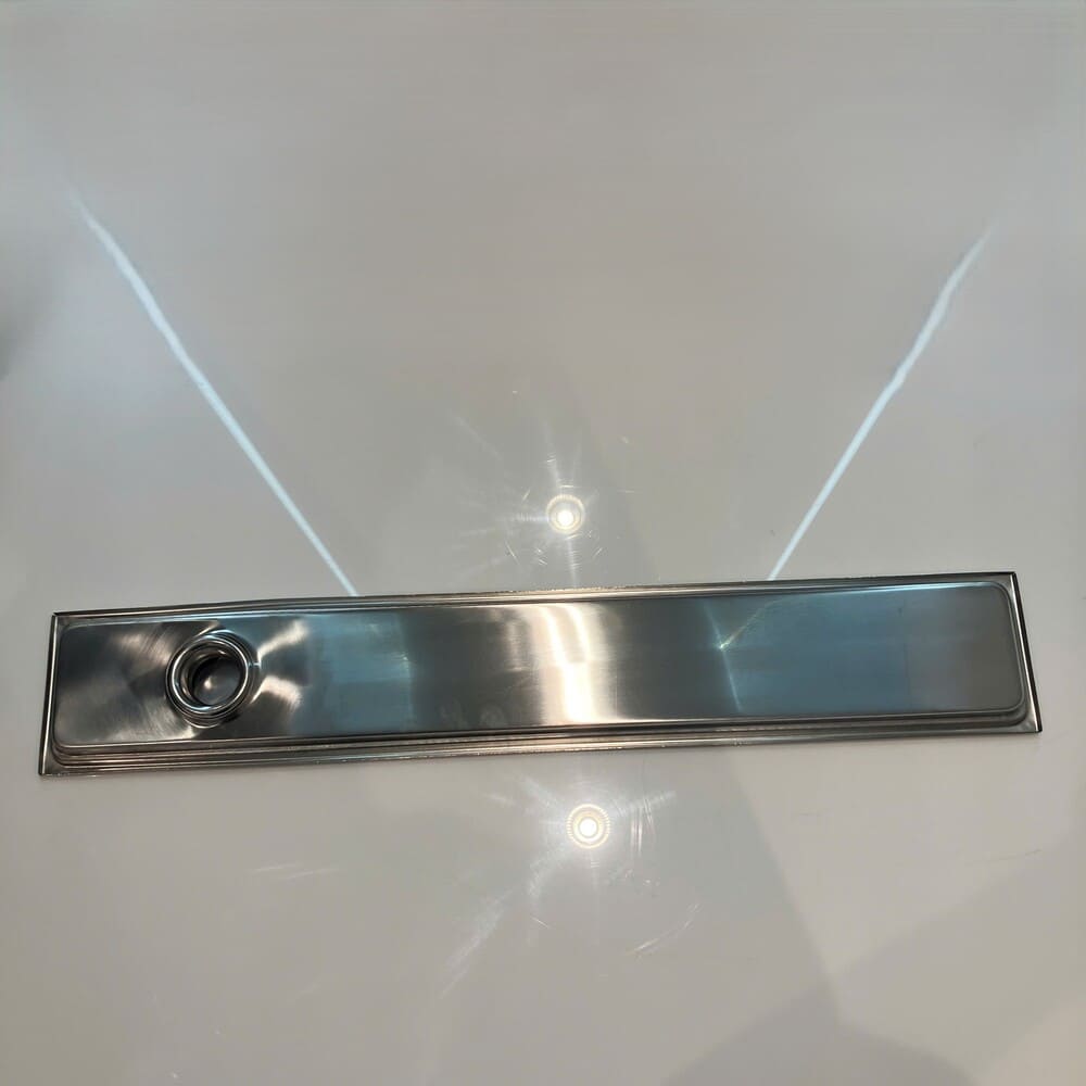 Phễu thoát sàn dài 10x60cm ø60 Caesar ST1060B ST1060B - 6