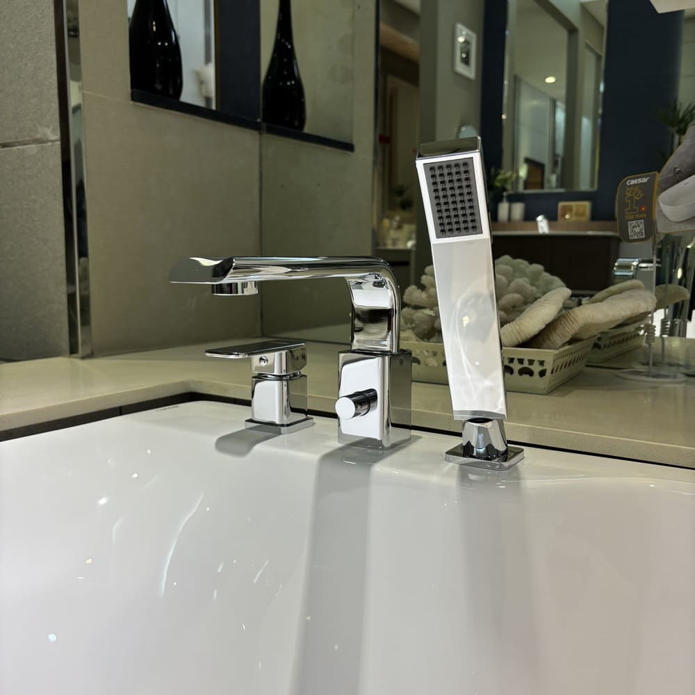 Vòi bồn tắm Caesar AS111C - 2