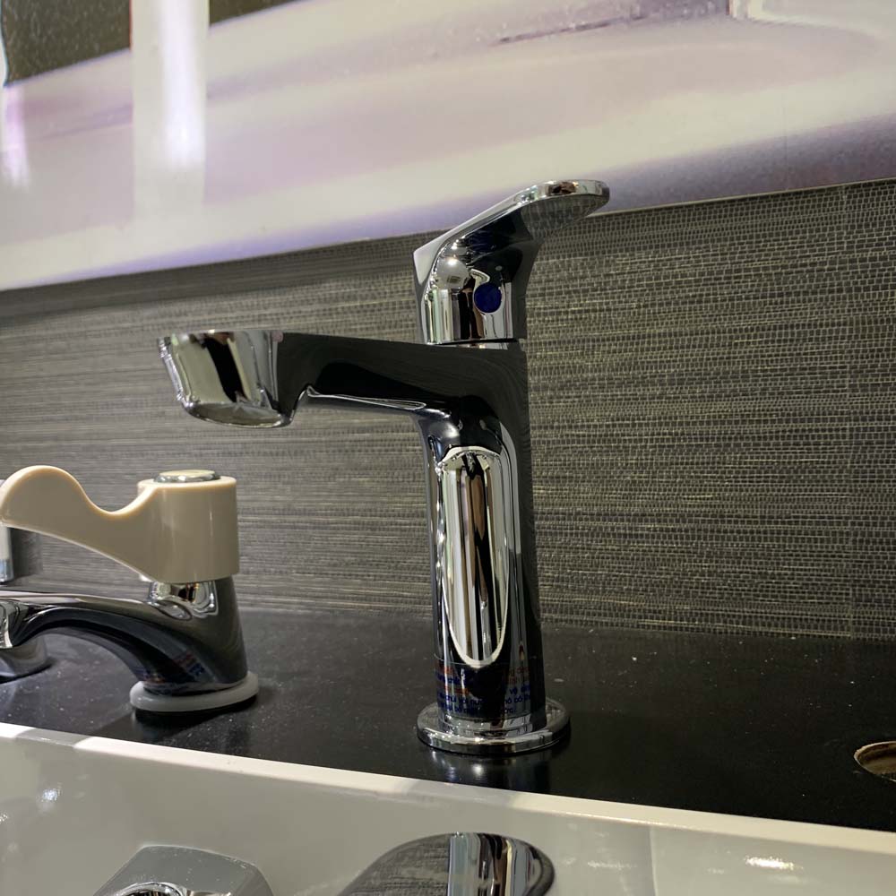 Vòi chậu lavabo lạnh Caesar B060CU B060CU - 2