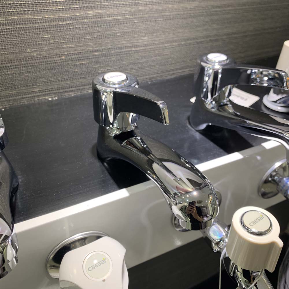 Vòi chậu lavabo lạnh Caesar B101C B101C - 3