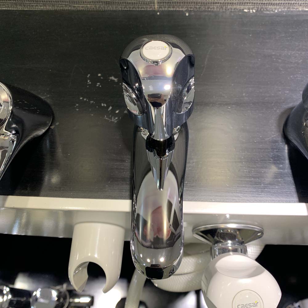 Vòi chậu lavabo lạnh Caesar B105C B105C - 6