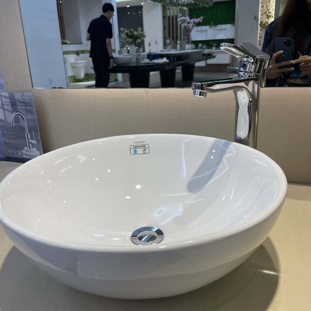 Vòi chậu lavabo nóng lạnh Caesar B571CU/ B571CBU B571CU - 5